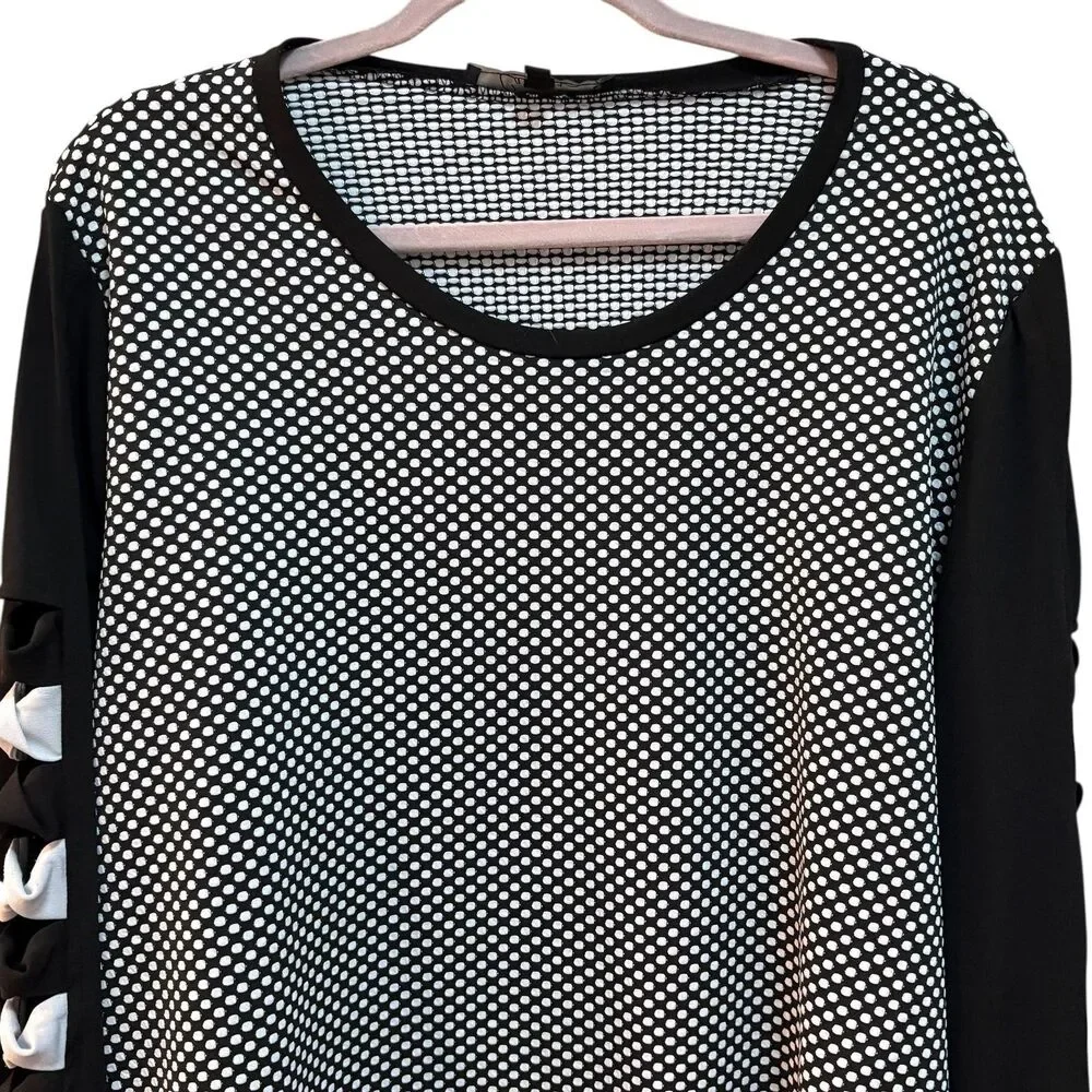 Calessa Tunic Blouse Womens 1X Plus Black White Polka Dot Long Bow Sleeve Top